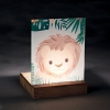 Plexiglass με Λιοντάρι σε Ξύλινη Βάση Ρεσώ 8X8X11.5cm - ΚΩΔ:M10280-AD