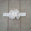 Κορδέλα μαλλιών με δαντέλα, πλεκτό λουλούδι λευκό και πέρλα - ΚΩΔ:Kor10-123