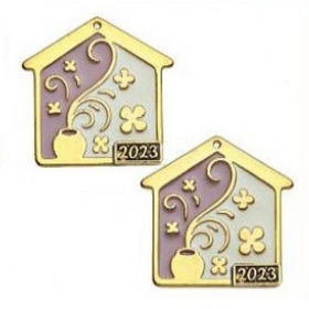 Μεταλλικό Κρεμαστό Γούρι 2023 Χρυσό Σπίτι με Σμάλτο 3X3cm - ΚΩΔ:M2023-2450-AD