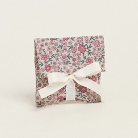 Πουγκί ροζ μαργαρίτες με κορδέλα 12X17cm - ΚΩΔ:385078-NT