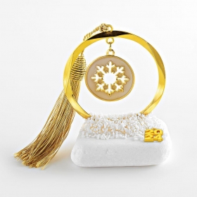 Γούρι Μεταλλικός Χρυσός Κύκλος με Μπεζ Χιονονιφάδα σε Βότσαλο - ΚΩΔ:EG22030-AD