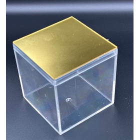 Κουτί plexiglass με χρυσό καπάκι 6,5Χ6,5Χ6,5cm - ΚΩΔ:B97-Rn