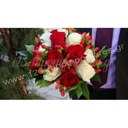Νυφικη Ανθοδεσμη Με Κοκκινα Τριανταφυλλα Και Ιπερικουμ - ΚΩΔ.:Mbl-012-N
